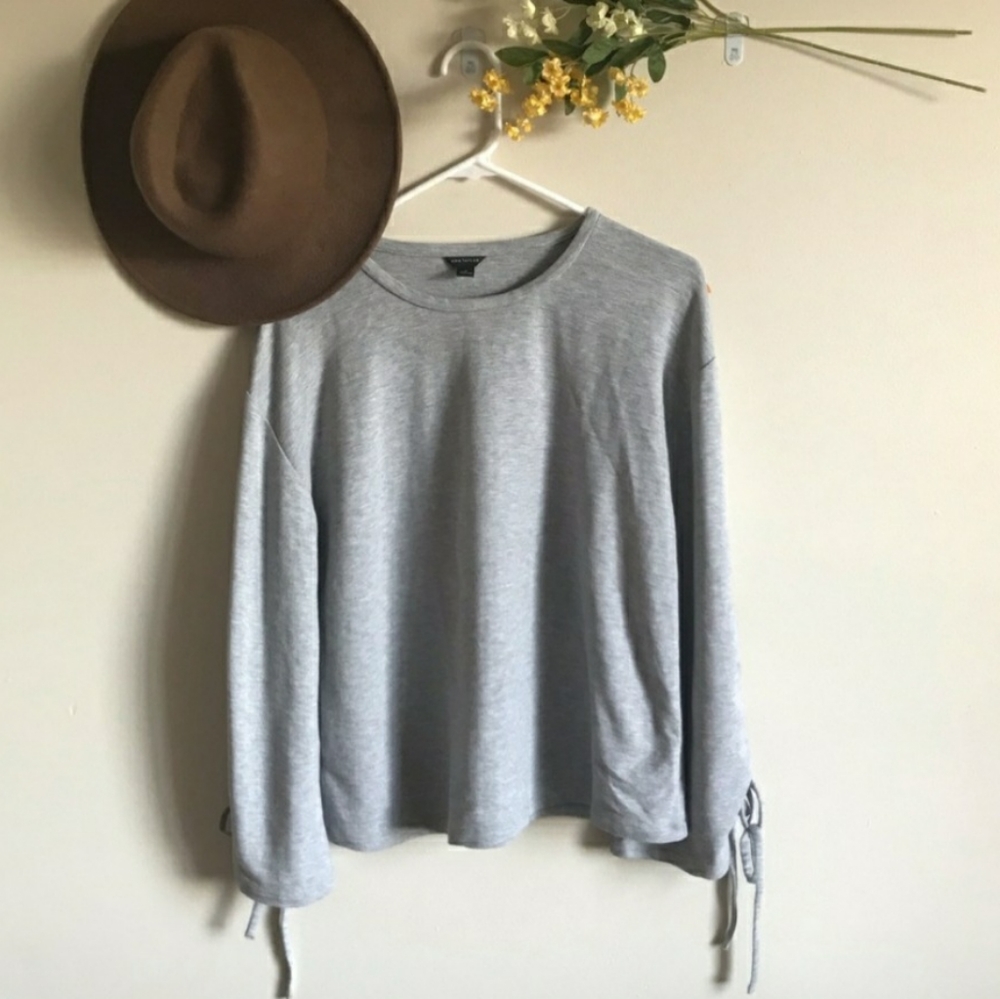 NWOT Ann Taylor Gray Lace-Up Bell Sleeve Crewneck Sweater Size M